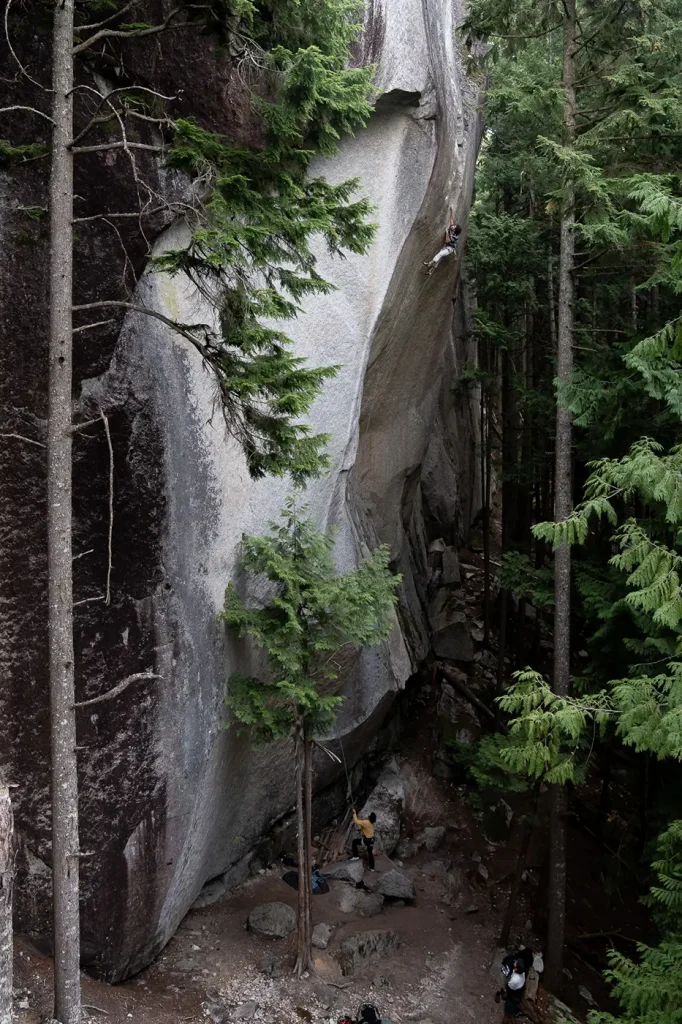 Ethan salvo on cobra crack in squamish bc