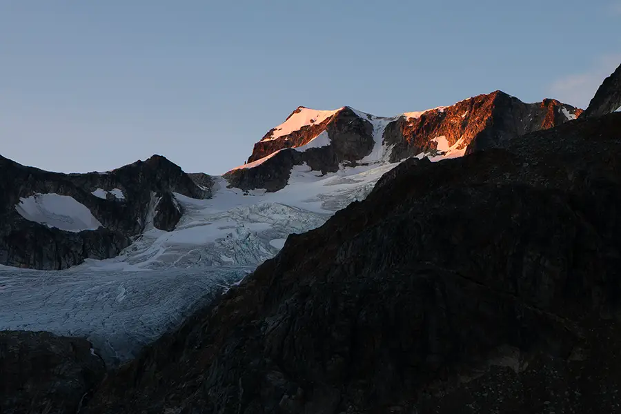 Sunrise at Wedge mountain